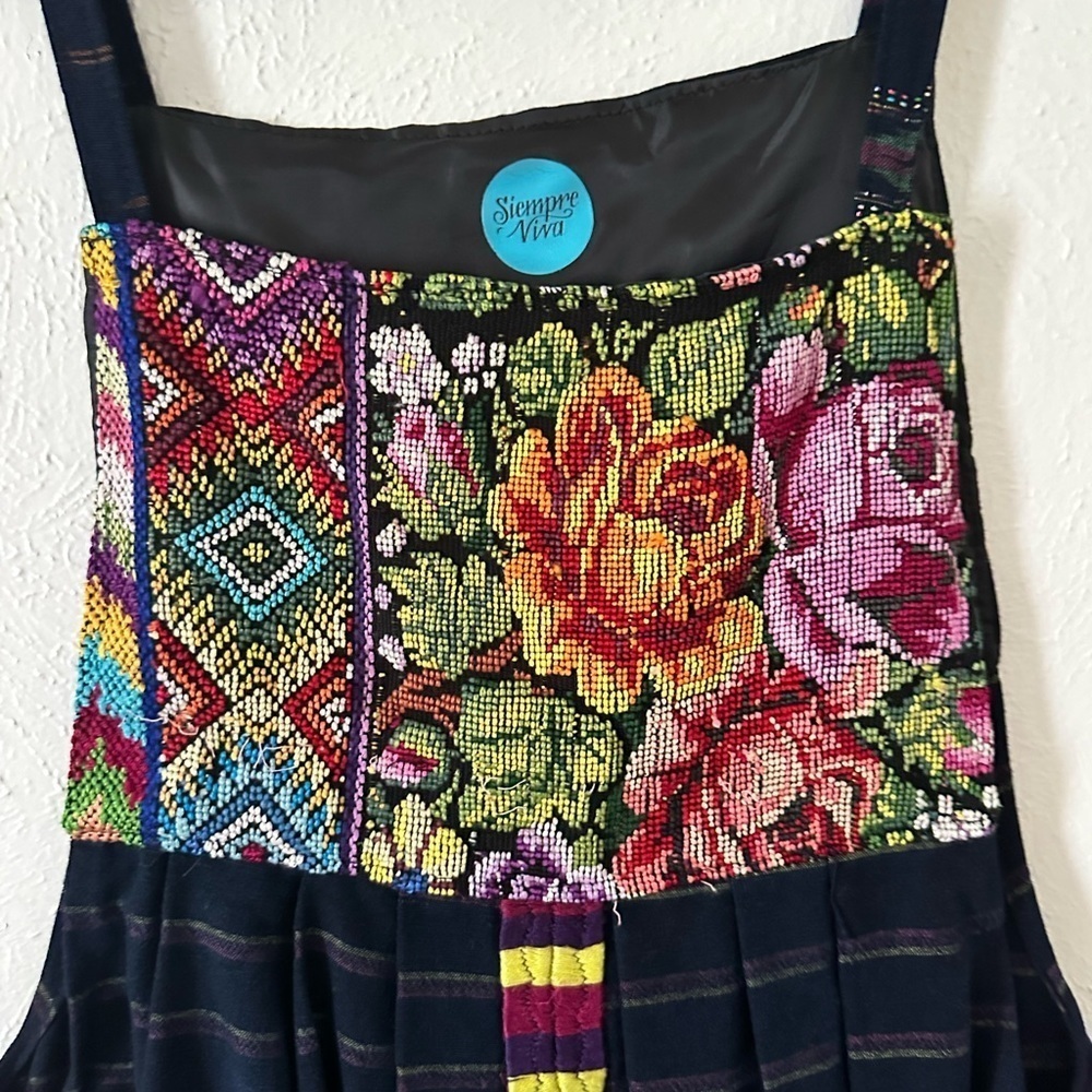🌟SALE🌟 Hand embroidered jumper dress - Picture 3 of 7